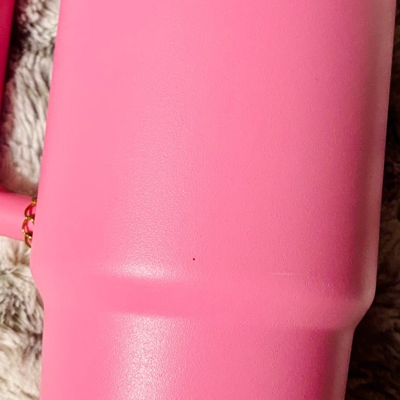 Stanley 30 oz. Quencher H2.0 FlowState Tumbler Peony - Picture 7 of 8